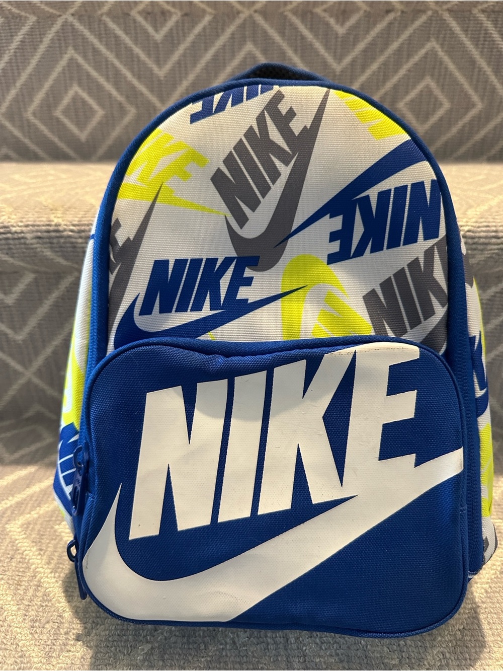 Nike Kids Blue & White Logo lunch pack bag